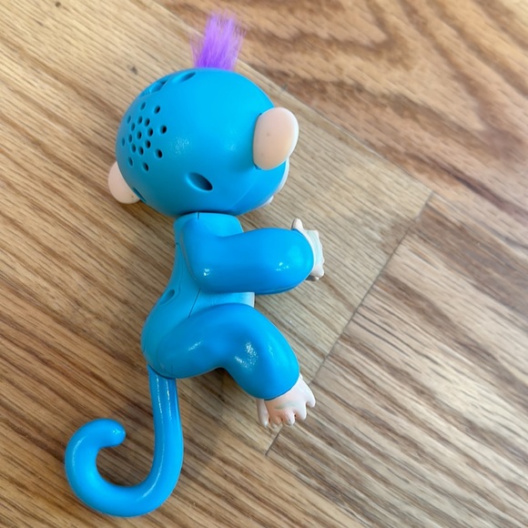 Fingerling - Picture 4 of 4